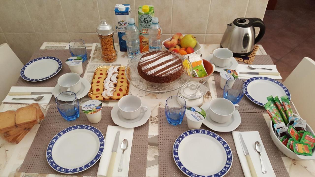 La Taverna Di Tony Bed & Breakfast Montalto Dora Dış mekan fotoğraf