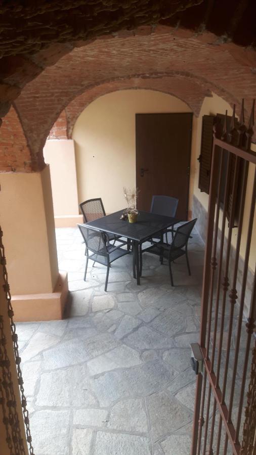 La Taverna Di Tony Bed & Breakfast Montalto Dora Dış mekan fotoğraf